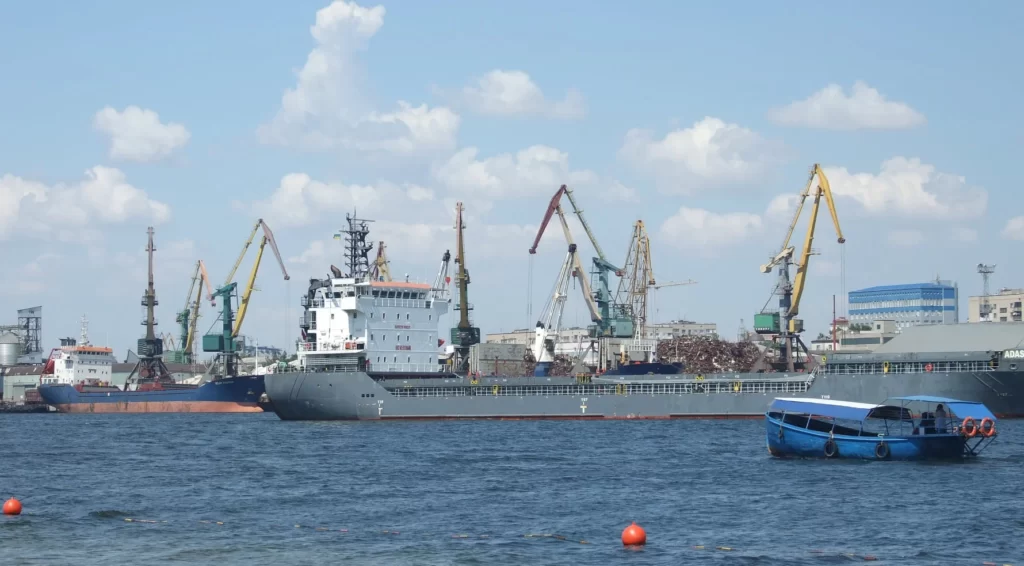 Херсонський морський порт передали в концесію 1 Херсонський морський порт